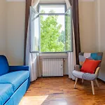 Guesthost -Oronzo Apartment Washington